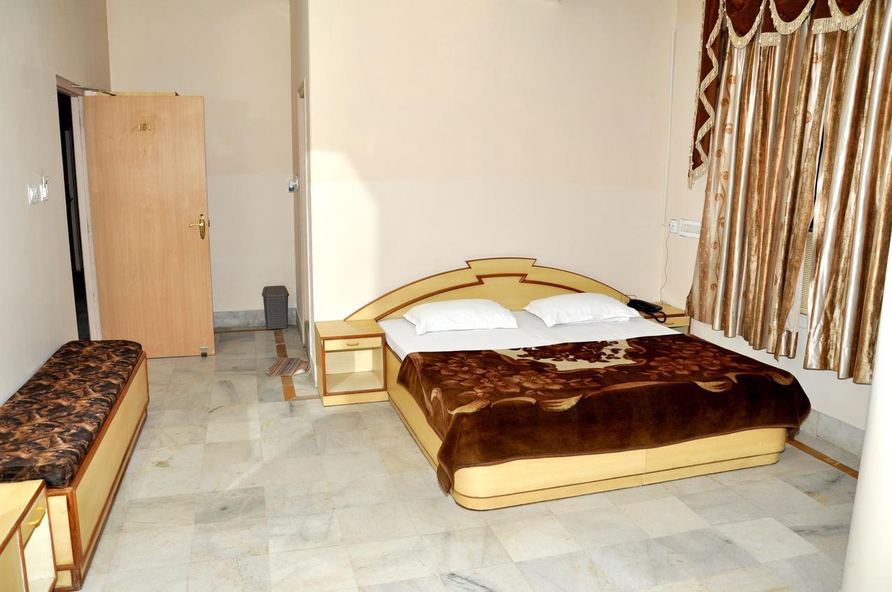 Hotel Kirti Plaza Chittorgarh Exterior foto