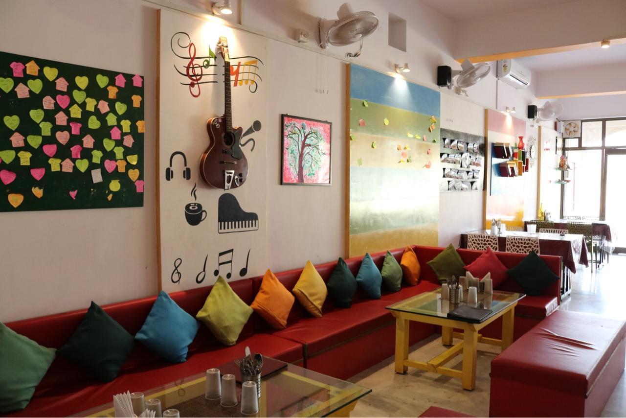 Hotel Kirti Plaza Chittorgarh Exterior foto